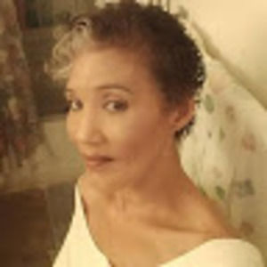 Meet your Posher, Deborah